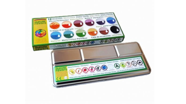 A set of watercolor paints in many colors