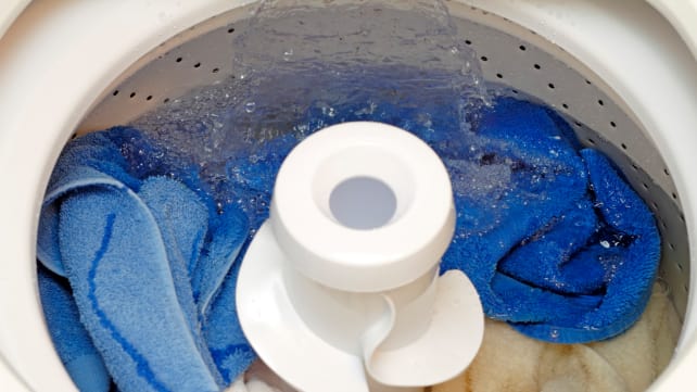 How to wash clothes