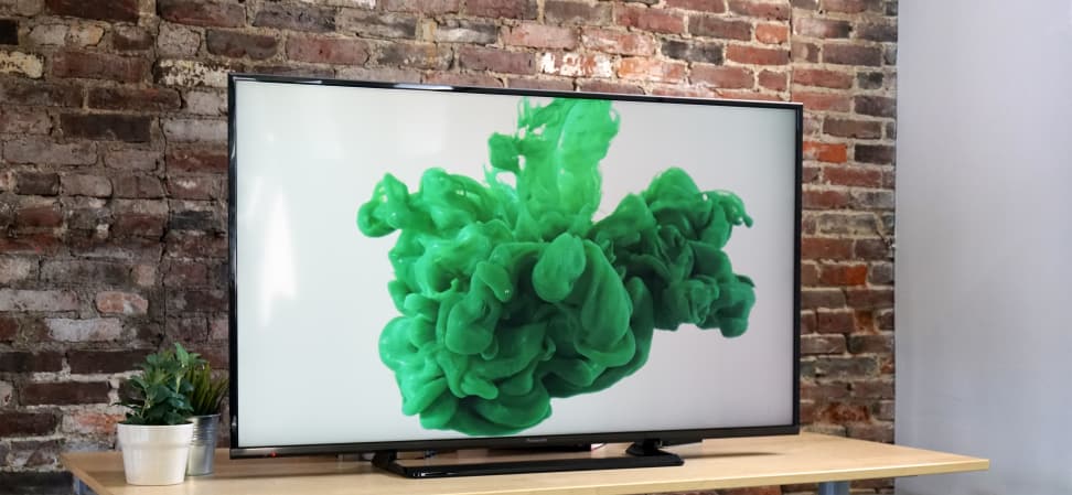 Panasonic TC-50CX600U Content