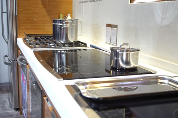 LG Studio Cooktops