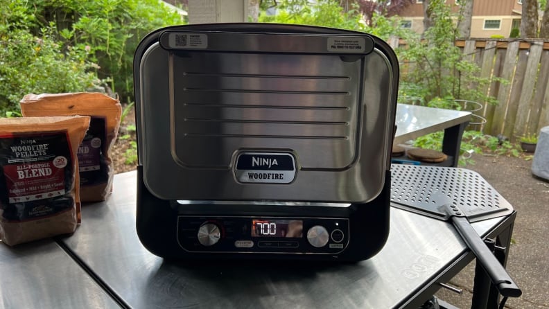 Ninja Woodfire 8-in-1 Outdoor Oven Review