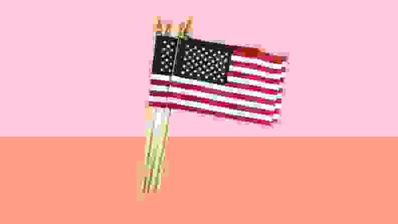 2 SMALL AMERICAN FLAGS