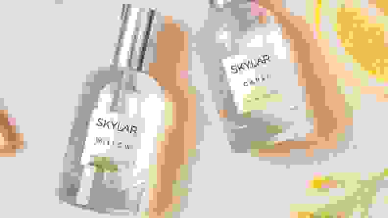 Skylar与道德和环保的供应商合作，创造低过敏性的香水。