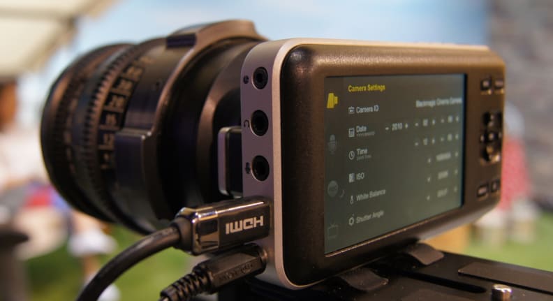 Blackmagic_Pocket_Camera_backvanity.jpg