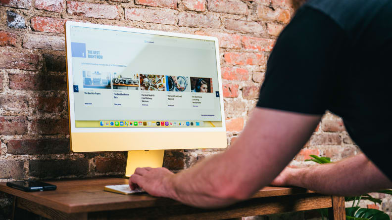 apple imac yellow desktop computers