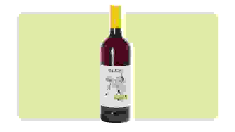 Product shot of wine bottle from Controverto.