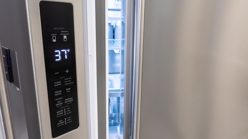 Frigidaire Professional 28 Cu Ft French Door Refrigerator Smug