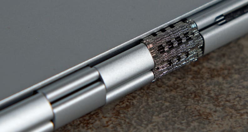 The watchband hinge is the secret behind the different configurations of the Yoga Pro 3.