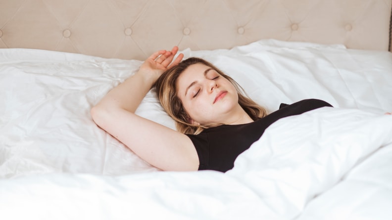 The author sleeping on a silk pillowcase.