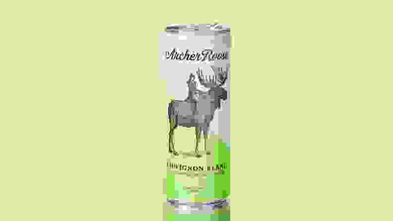 Can of Archer Roose Sauvignon Blanc.