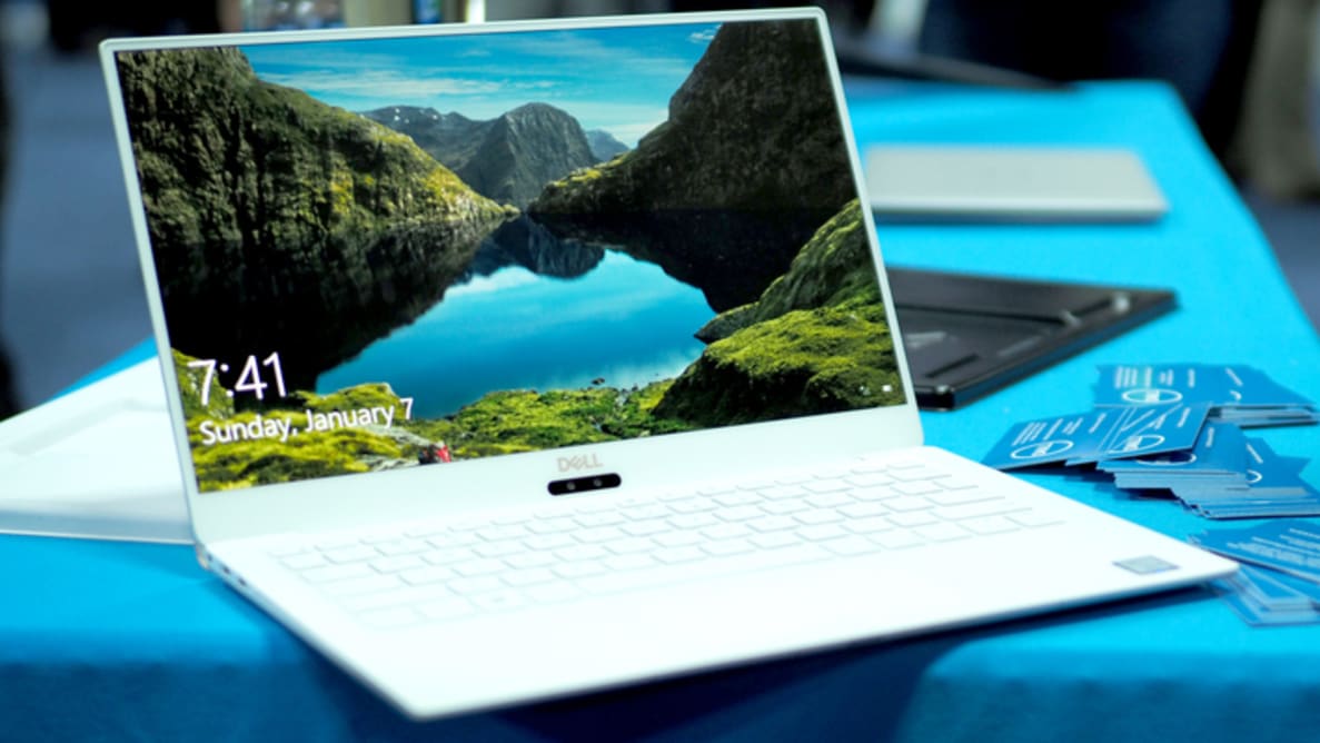 Thanks to the white and rose gold color scheme, the new Dell XPS 13 will definitely turn heads.