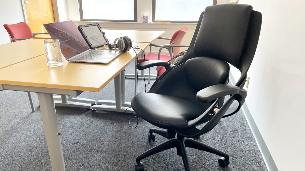 All33 Axion Desk Chair Launch 2022: New Ergonomic Desk Chair