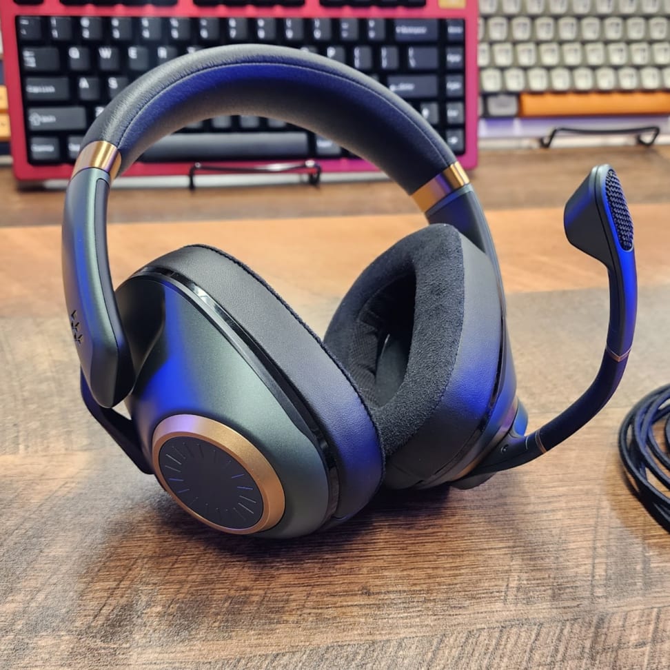 EPOS H6Pro Open Headset Review - Warm and Natural Flexibility