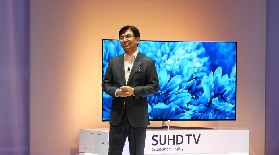 Samsung's Hyun Suk Kim unveils the 2016 TV lineup