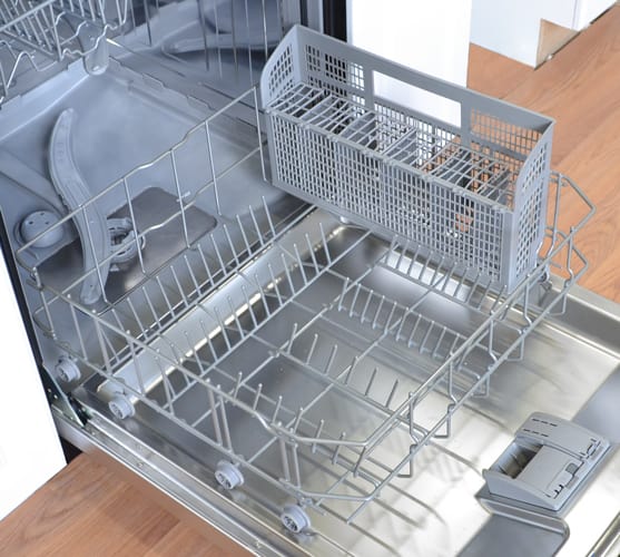 Bosch Evolution Ascenta SHE3AR55UC 24 in. BuiltIn Stainless Steel