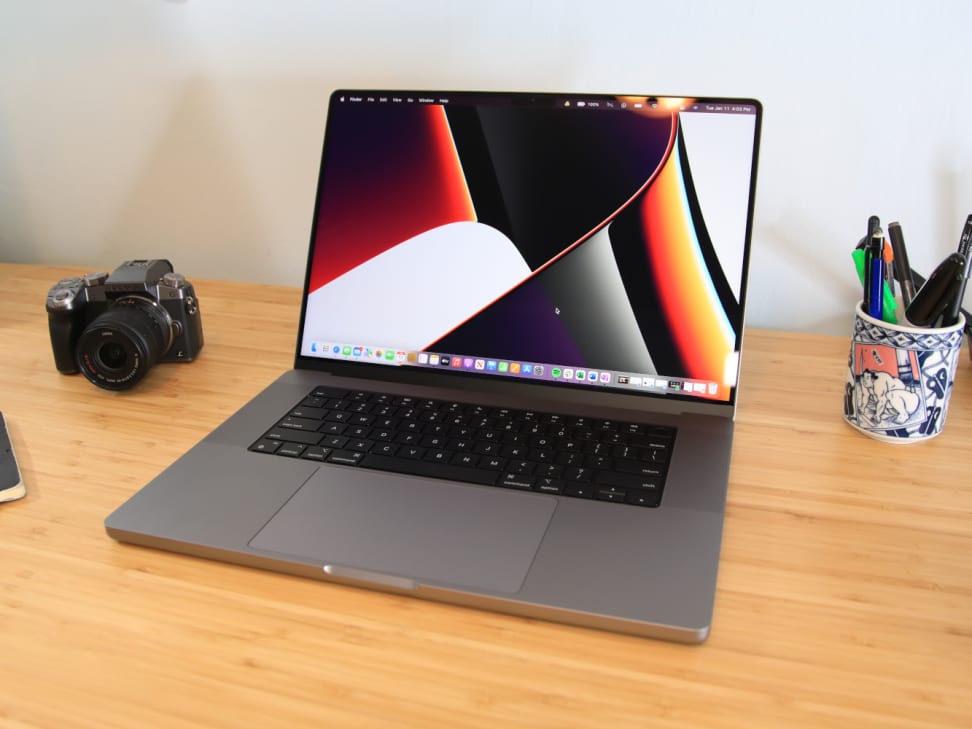 Apple MacBook Pro 16 M1 Max Review: Close to Perfect - Reviewed