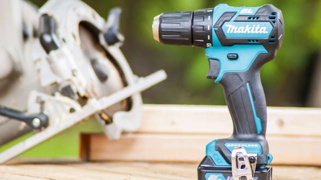 Best Gifts for Dad 2018 - Makita FD07R1 Cordless Drill Kit