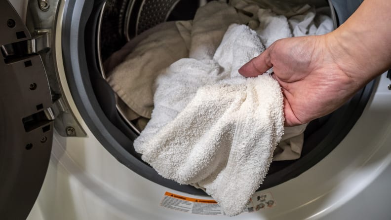 The WM3900HWA removes tons of extra water, which means less work for your dryer.