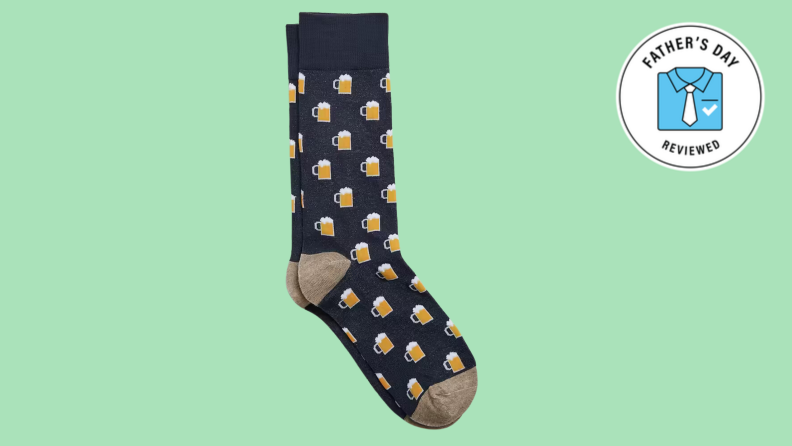 navy beer mug socks on lime green background