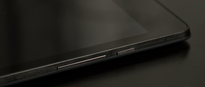 A photo of the Google Nexus 9's buttons.