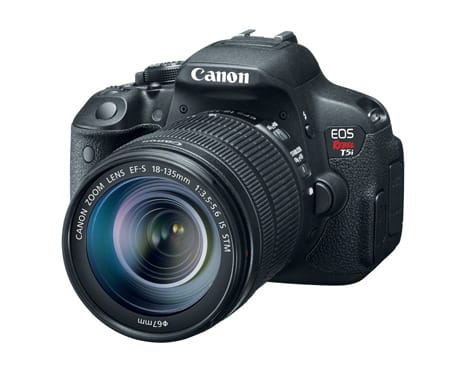 CANON-NEWS-HR_T5I_EFS18-135_IS_STM_3Q_CL.jpg