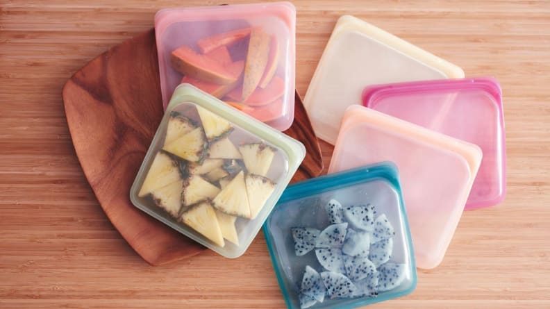 These silicone sandwich bags can be washed and reused.