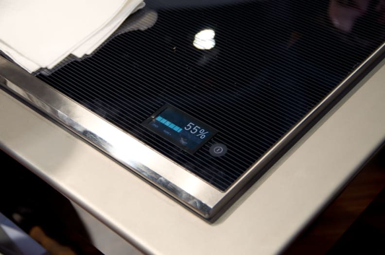 Vacuum sealer