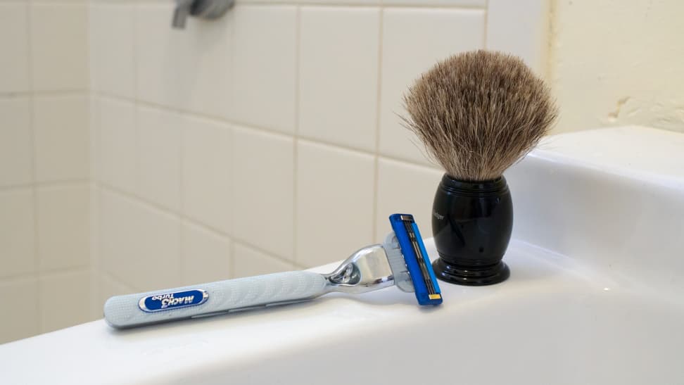 Gillette Mach3 Turbo Disposable Razor