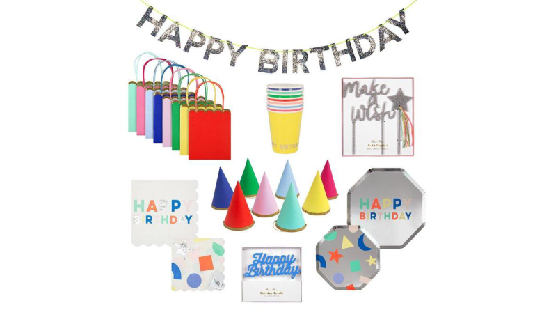 Set of Happy Birthday Party Supplies