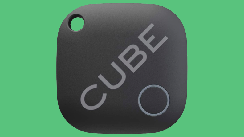 Cube key tracker on green background