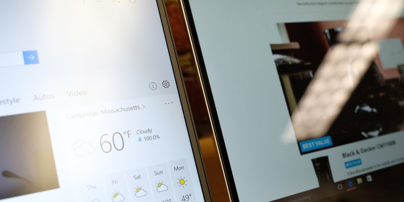 HP Spectre X360 Display Bezel VS Dell XPS