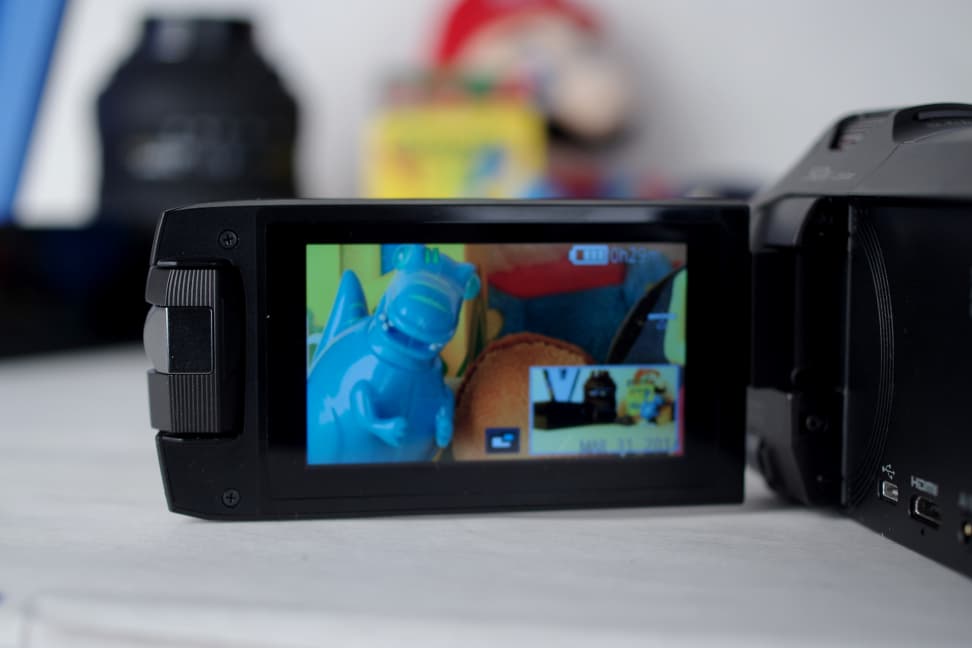 PANASONIC-W850-REVIEW-PIP.jpg