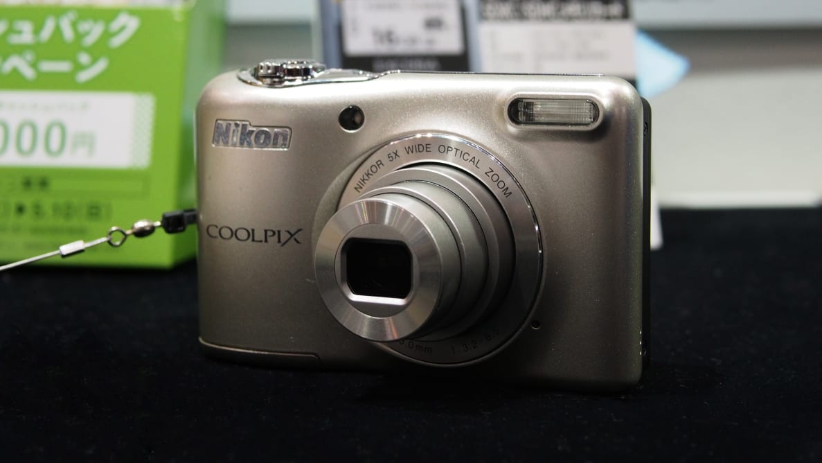  Nikon COOLPIX A10, Silver : Electronics
