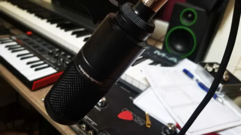 Microphone bundle