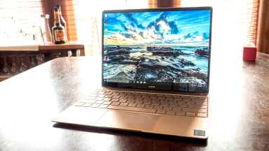 If you like Apple's signature design, but prefer Windows 10 over MacOS, the MateBook X is the right machine for you.