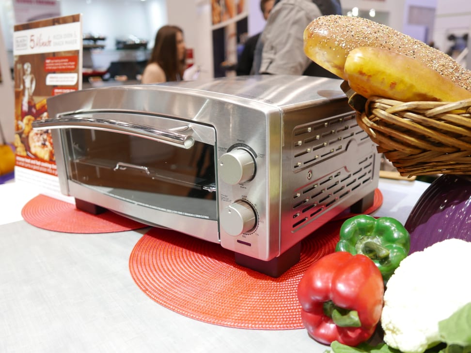 This Pizza Oven Can Cook Your Pies in 5 Minutes Flat - Reviewed