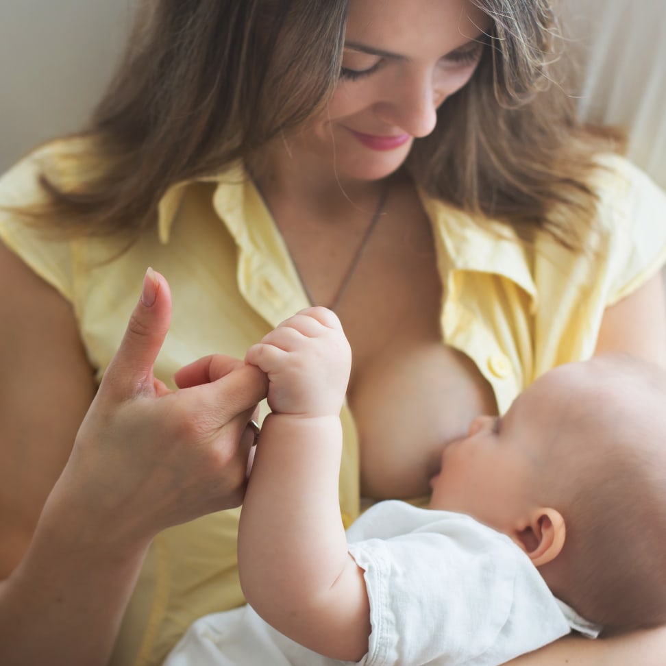 The Benefits of Using a Breastfeeding Chair - Breastfeeding Place