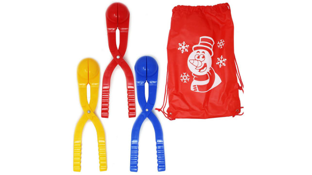 Snowball maker