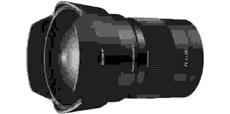 A manufacturer render of the Sony FE 28mm F2 with VCL-ECF2 Fisheye Converter.