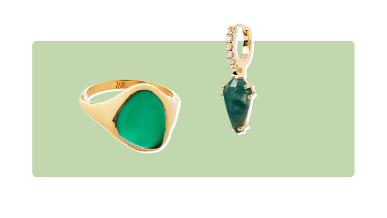 [earring with green stone, gold ring with center stone