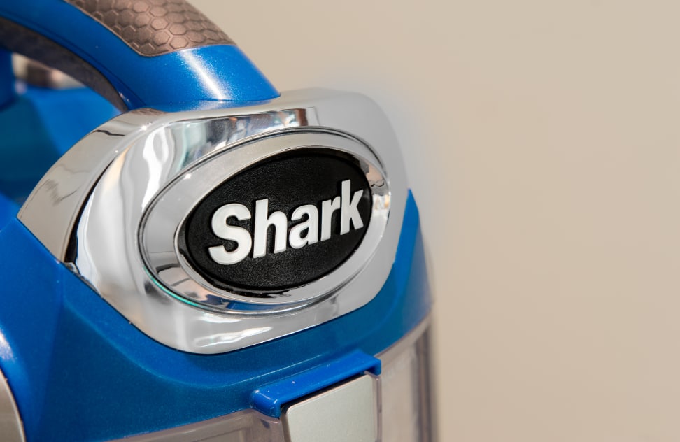 Product Image - Shark Rotator Powered Lift-Away Speed NV682