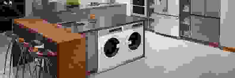 The Electrolux EFL5210TI compact washer