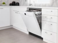 The Bosch SHEM3AY52N is part of the affordable 100 Series