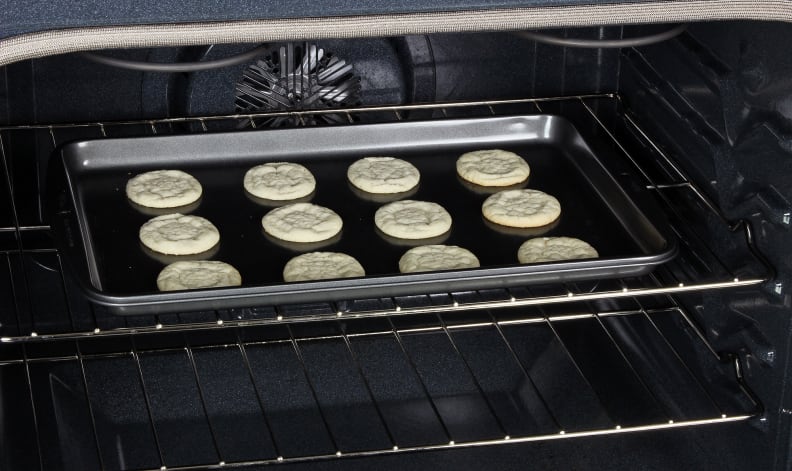The standard bake setting resulted in extremely uniform cookies, although the bottoms were overdone.