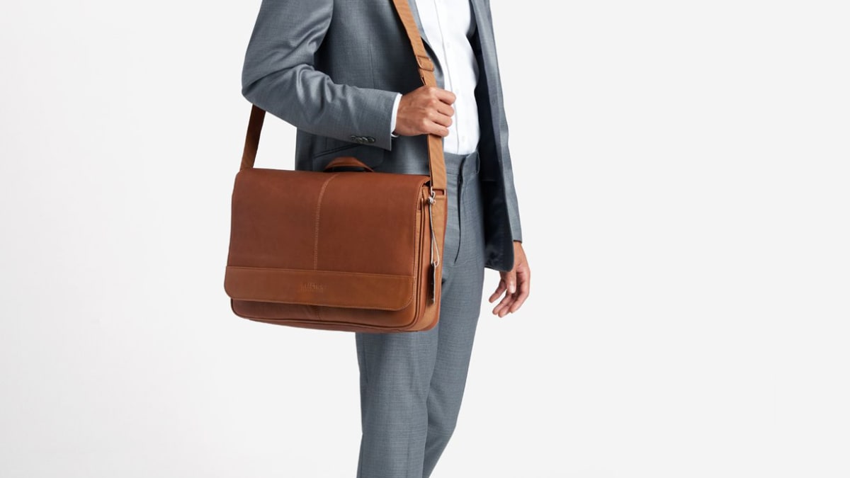 13 Best Messenger Bags for Men 2022