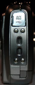 Fujifilm-FinePix-F100fd-rightside.jpg