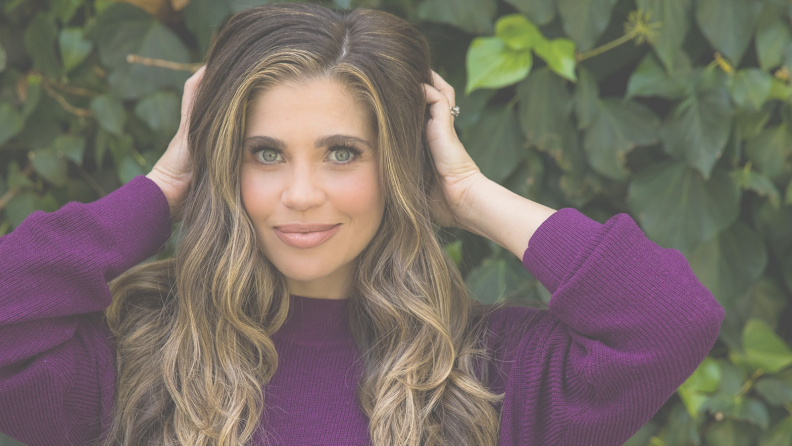 Danielle Fishel.