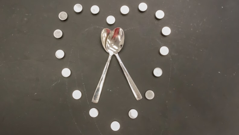 Spoons spooning