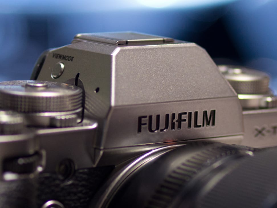 ≪S数704回≫美品 FUJIFILM X-T1 Silver Edition ≪S数704回≫美品 FUJIFILM X-T1 Silver Edition