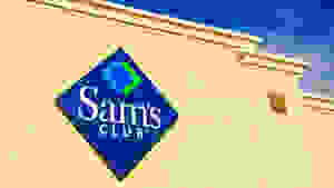 山姆会员店标志的图像在山姆会员店的位置前面。